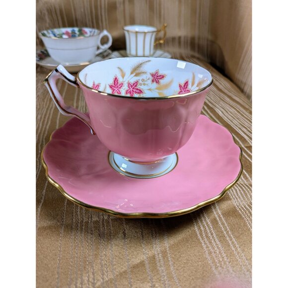 Vintage Aynsley Bone China Pink Tea Cup & Saucer With Floral Design - Picture 3 of 7